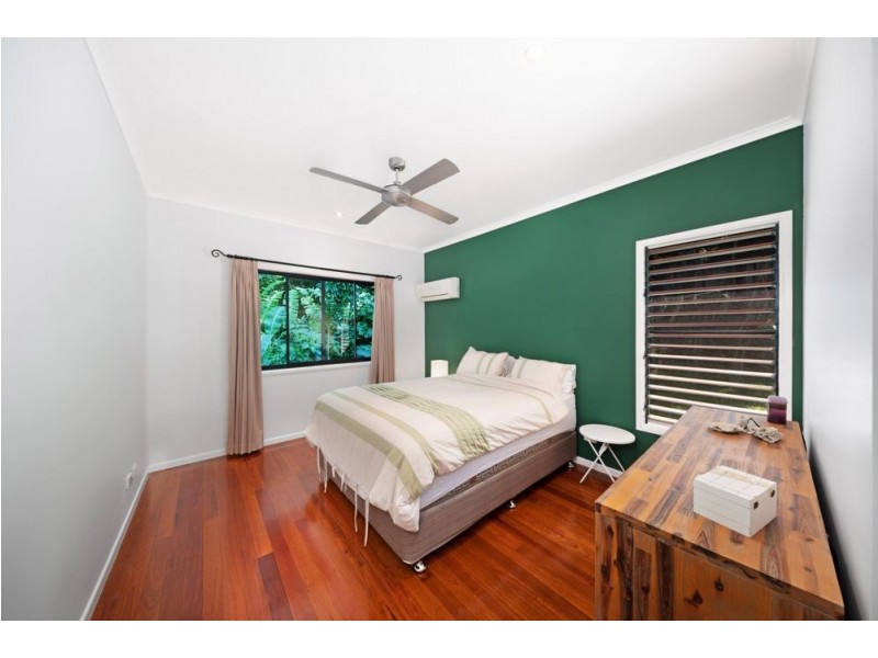 426 Brinsmead Road, Brinsmead QLD 4870