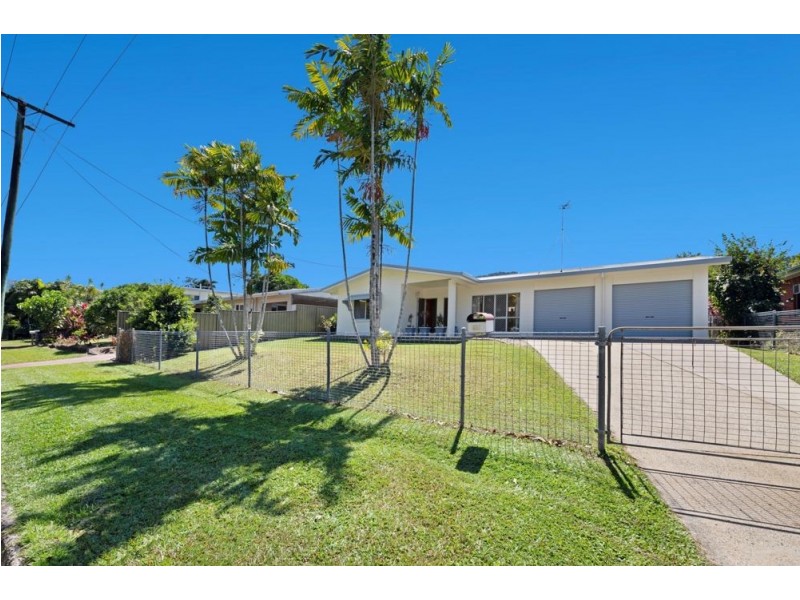 22 Purbeck Place, Edge Hill QLD 4870