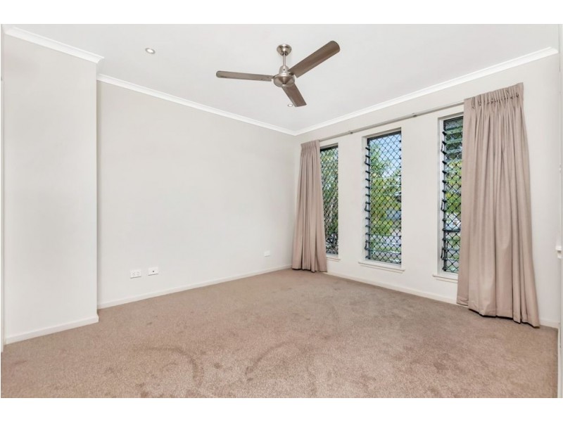 1 Quartz Close, Edmonton QLD 4869