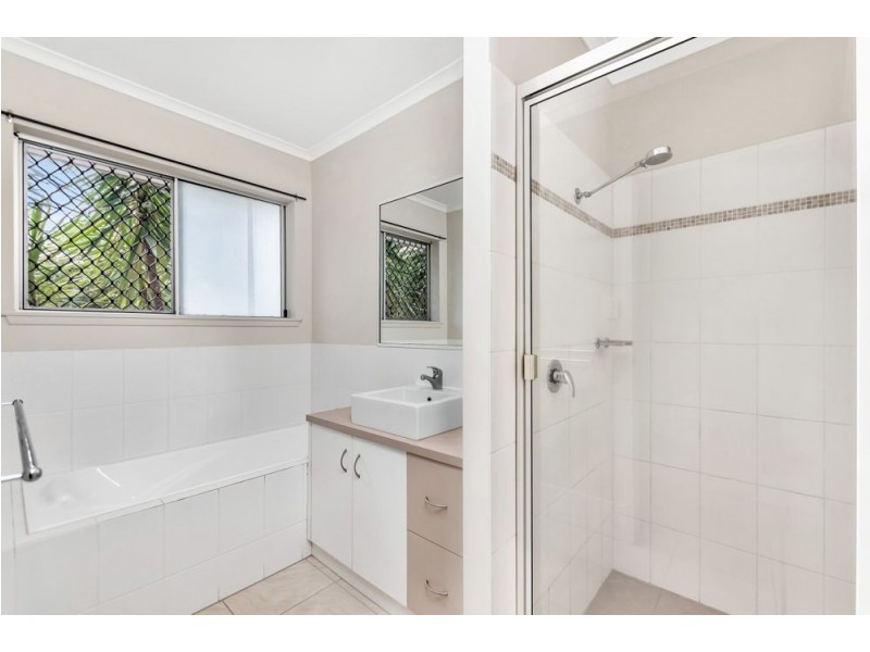 1 Quartz Close, Edmonton QLD 4869