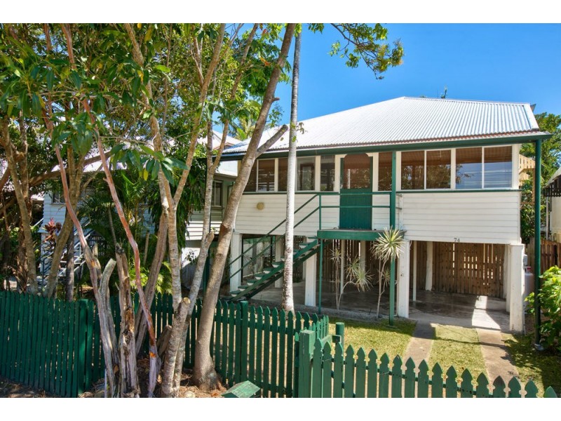 74 Gatton Street, Parramatta Park QLD 4870
