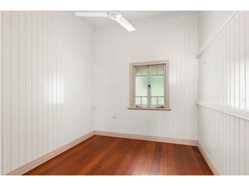 74 Gatton Street, Parramatta Park QLD 4870