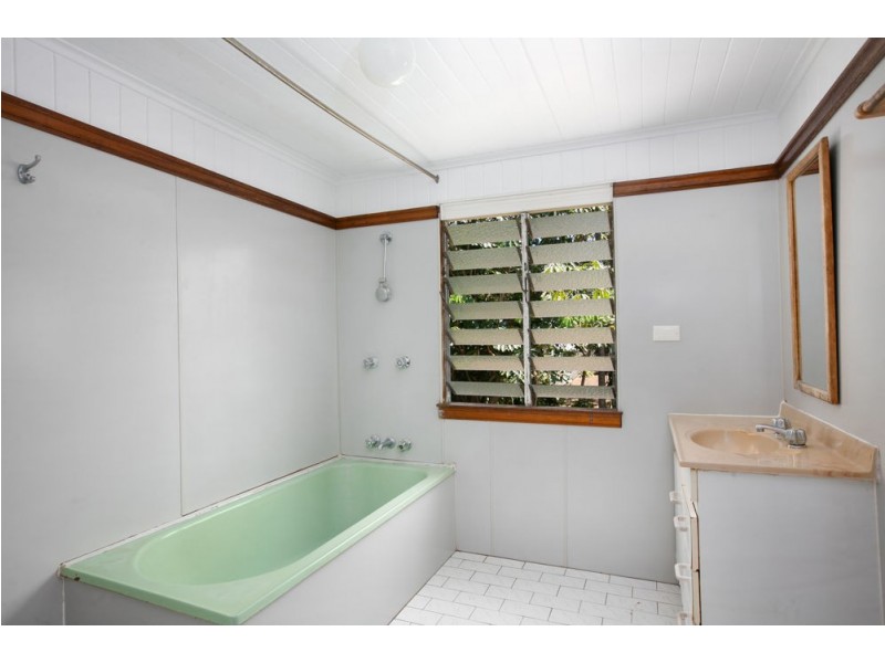 74 Gatton Street, Parramatta Park QLD 4870