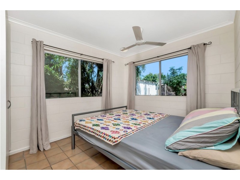 9 Queensborough Close, Trinity Park QLD 4879