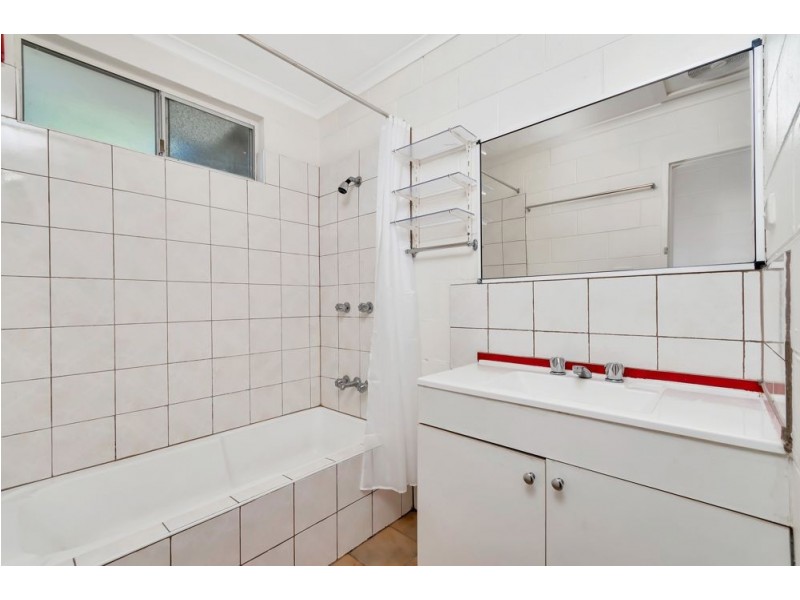 9 Queensborough Close, Trinity Park QLD 4879