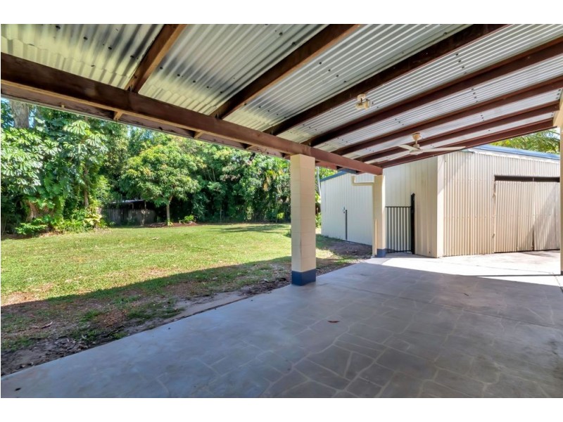 9 Queensborough Close, Trinity Park QLD 4879