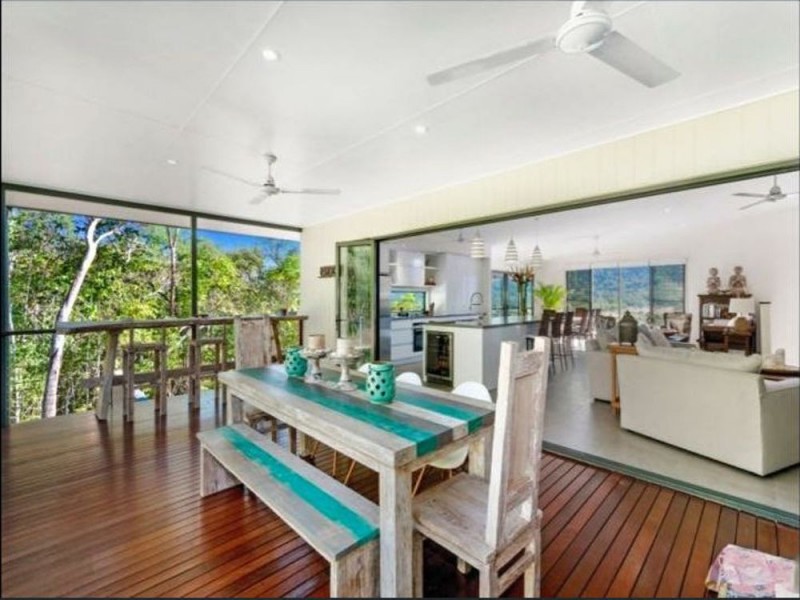 47 Catamaran Circuit, Trinity Beach QLD 4879