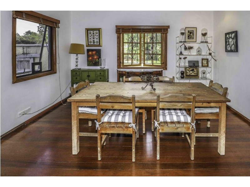 141 Hillview Crescent, Whitfield QLD 4870