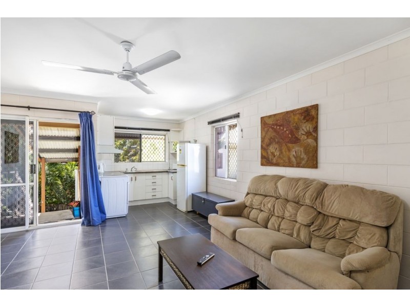 5 8 Nelson Street, Bungalow QLD 4870