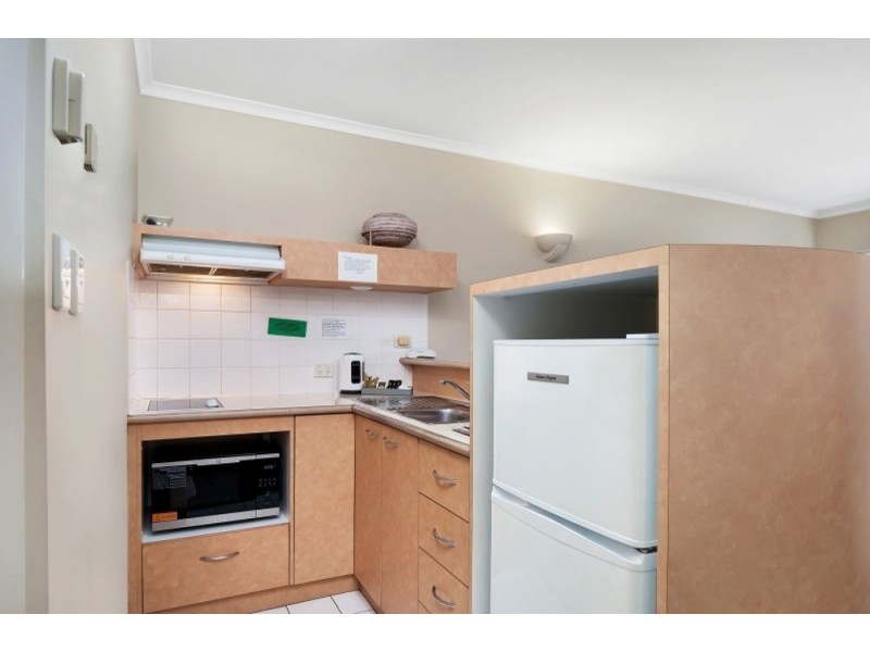 8/62 Abbott Street, Cairns City QLD 4870