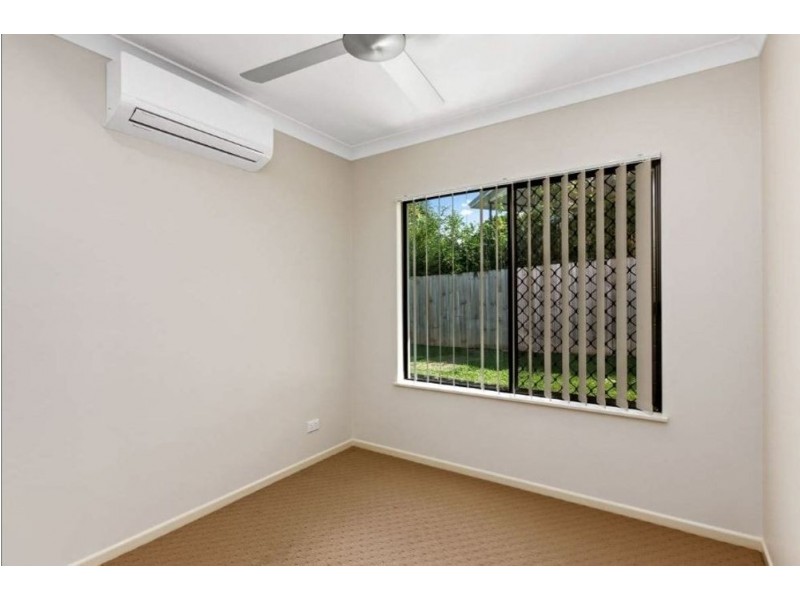 4a Keirle Avenue, Whitfield QLD 4870