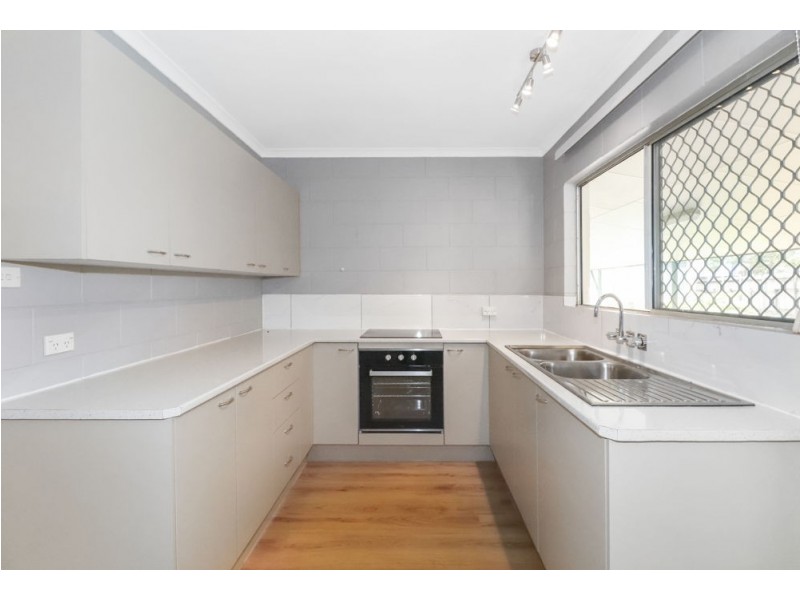 28 Cavallaro Avenue, Earlville QLD 4870