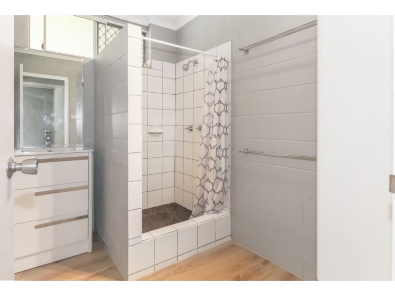 28 Cavallaro Avenue, Earlville QLD 4870