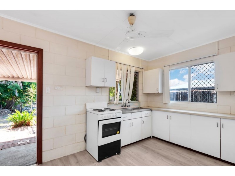 1/41 Sperring Street, Manunda QLD 4870