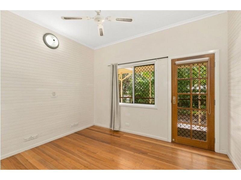 12 Leftwich Street, White Rock QLD 4868
