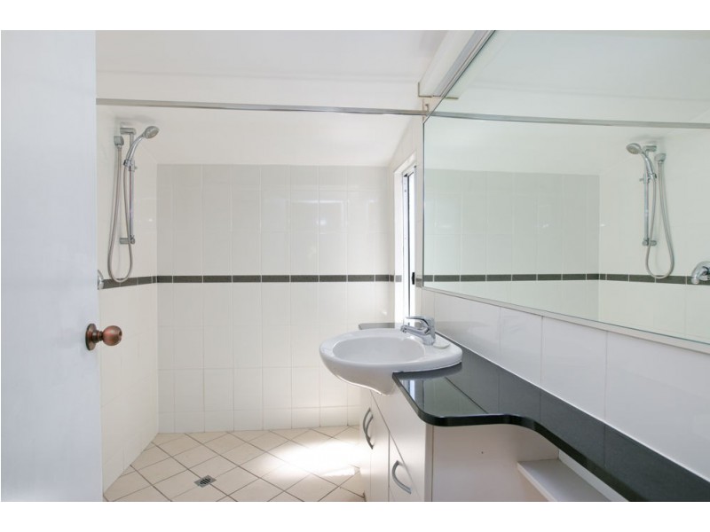 12 Leftwich Street, White Rock QLD 4868