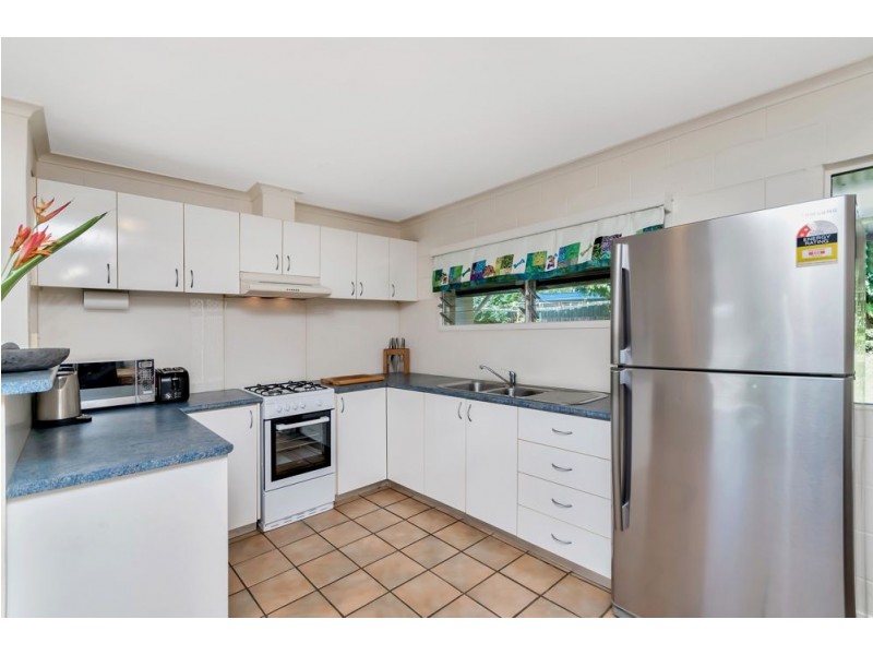 9 Queensborough Close, Trinity Park QLD 4879