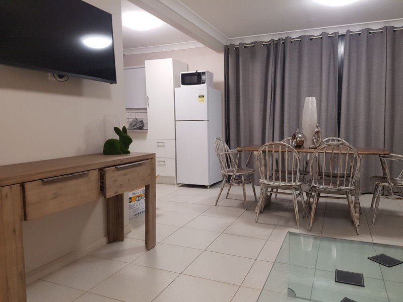 9 Melaleuca Street, Manunda QLD 4870