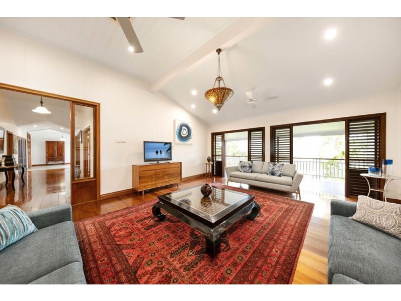 28 Collins Avenue, Edge Hill QLD 4870