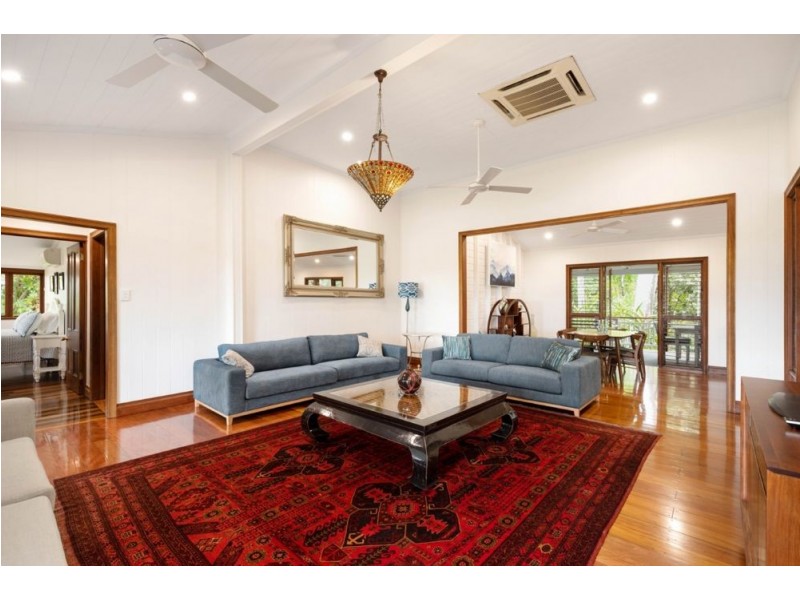 28 Collins Avenue, Edge Hill QLD 4870