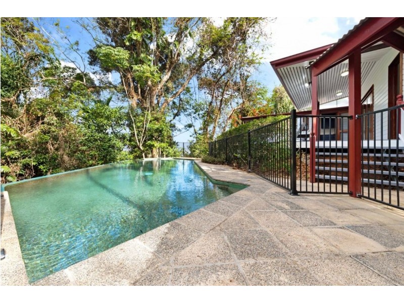 28 Collins Avenue, Edge Hill QLD 4870