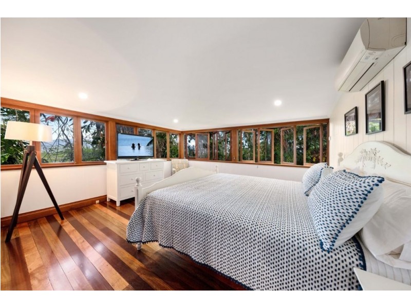 28 Collins Avenue, Edge Hill QLD 4870