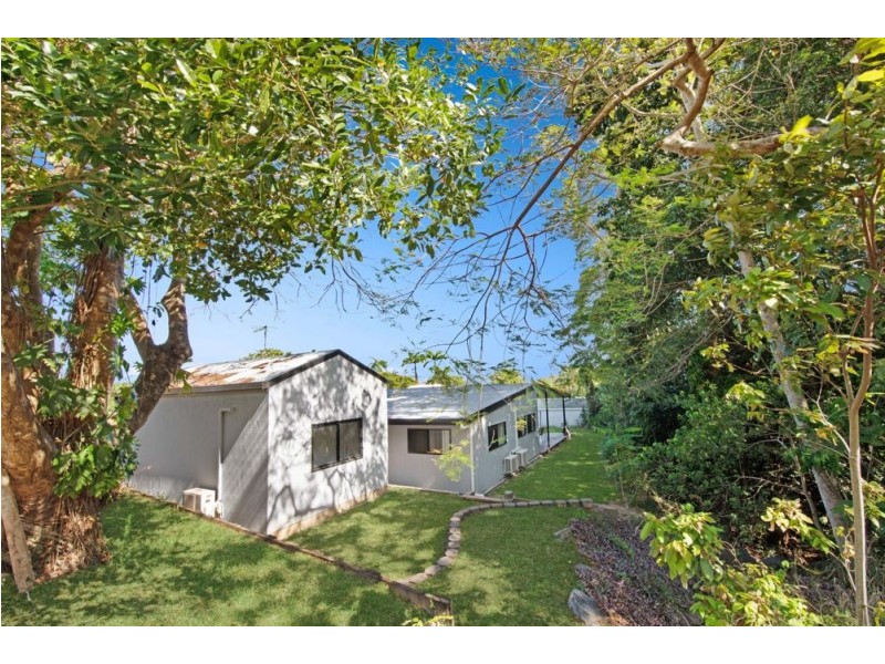 83 Hillview Crescent, Whitfield QLD 4870