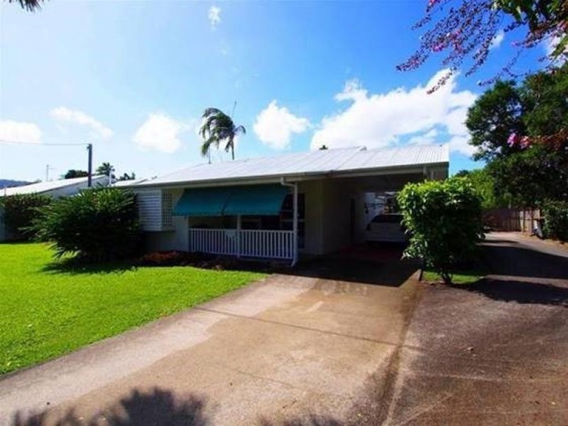 4/12-14 Ireland Crescent, Whitfield QLD 4870
