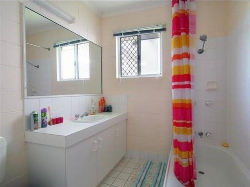 4/12-14 Ireland Crescent, Whitfield QLD 4870