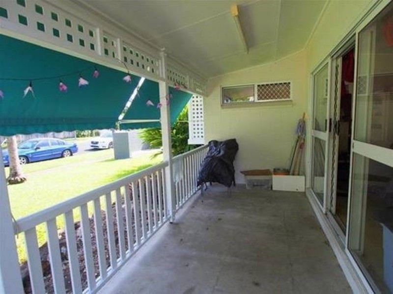 4/12-14 Ireland Crescent, Whitfield QLD 4870