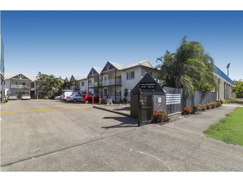 2/87 Earl St, Westcourt QLD 4870