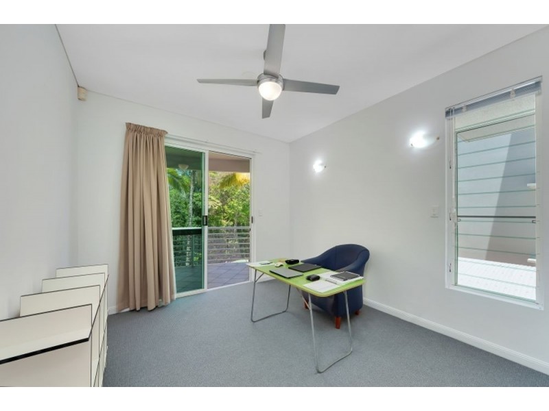 11/2-4 Deauville Close, Yorkeys Knob QLD 4878