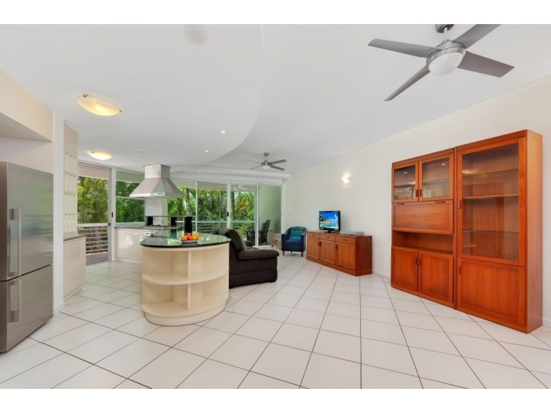 11/2-4 Deauville Close, Yorkeys Knob QLD 4878