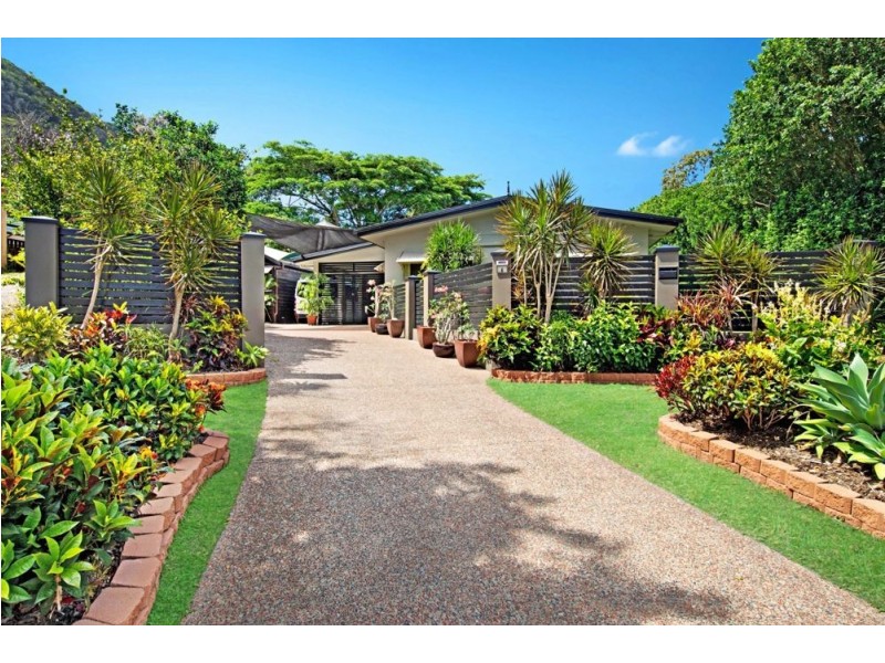 6 Nero Close, Mooroobool QLD 4870