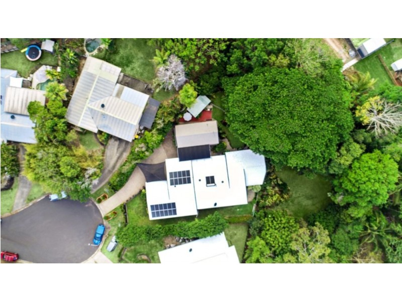 6 Nero Close, Mooroobool QLD 4870