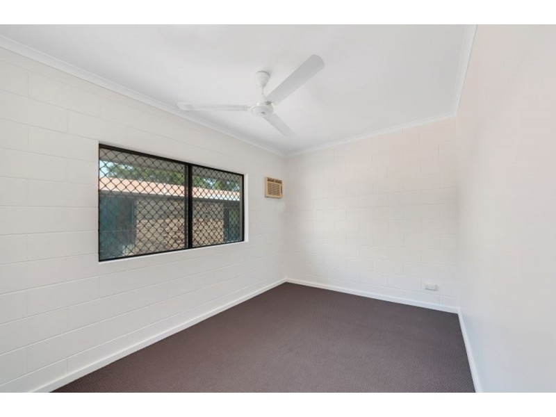 16 457 Severin Street, Manunda QLD 4870