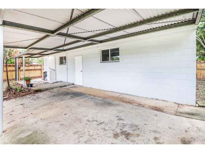 106-108 Giffin, White Rock QLD 4868