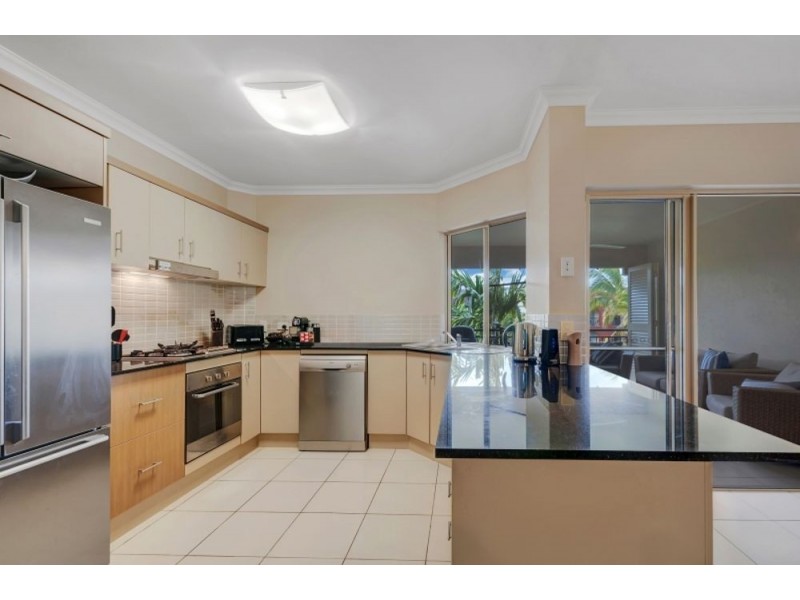 209 12 Gregory Street, Westcourt QLD 4870