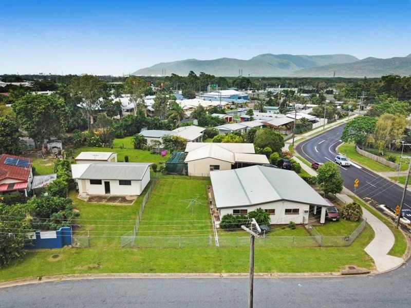 18 Alberta Drive, Woree QLD 4868