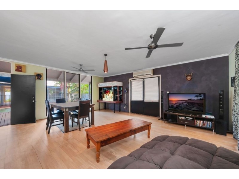 93 Wattle Street, Yorkeys Knob QLD 4878