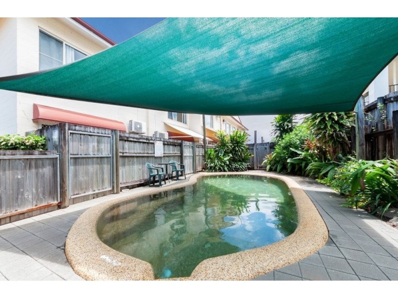 6/8 Short Street, Redlynch QLD 4870