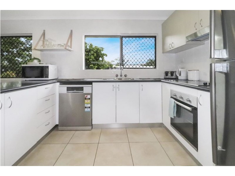 21 Jaye Street, Edge Hill QLD 4870