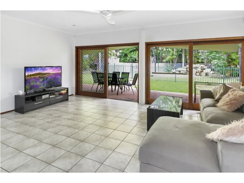12 Clohesy Court, Kanimbla QLD 4870