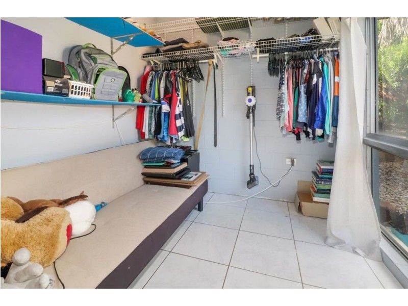 25 Cheviot Street, Smithfield QLD 4878