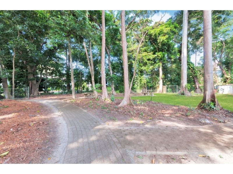 23/40-42 Moody Street, Manoora QLD 4870