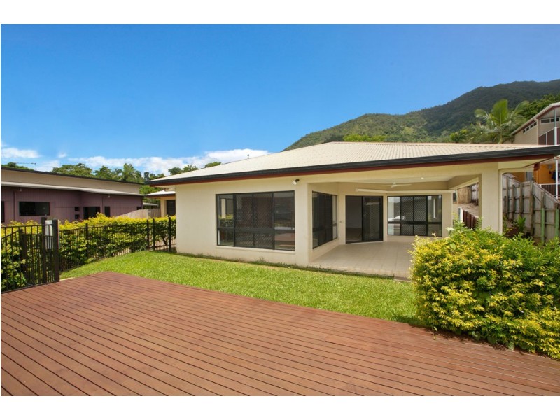 17 Pilosa Street, Redlynch QLD 4870