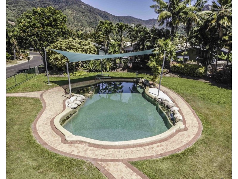 Villa 45/2-6 Lake Placid Road, Caravonica QLD 4878