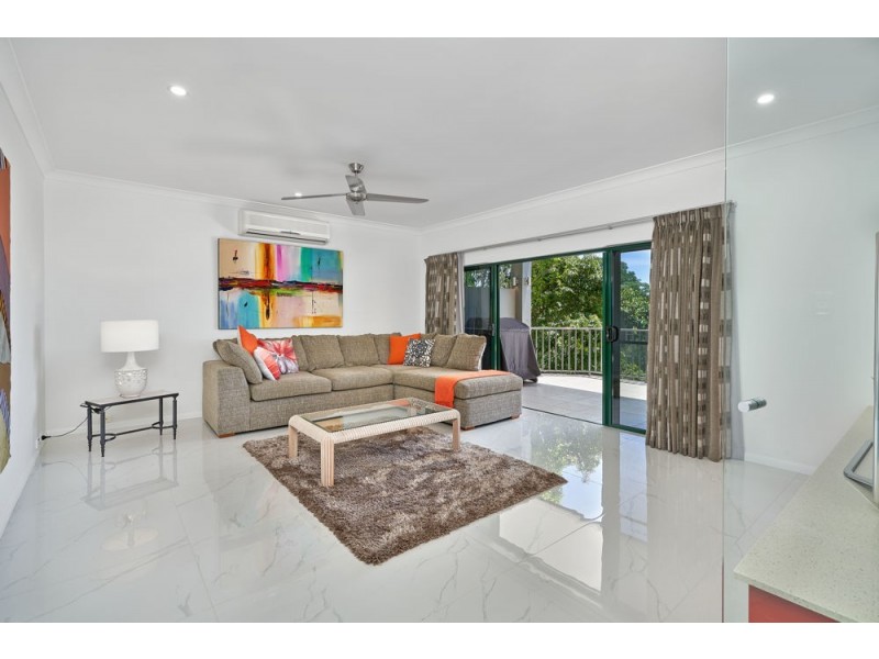3 Richmond Court, Mooroobool QLD 4870