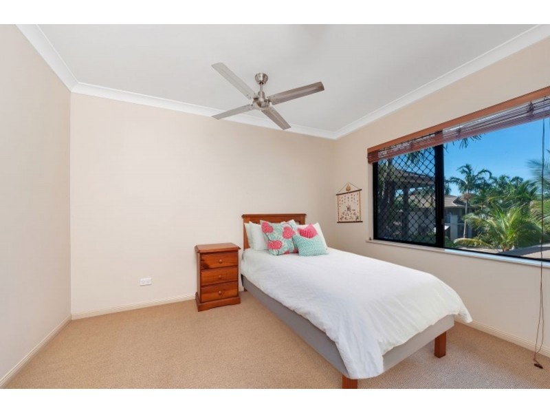 12/1-15 Robson Street, Mooroobool QLD 4870