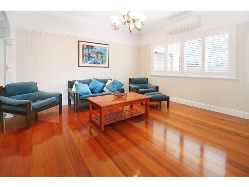 5 Warner Street, Manunda QLD 4870